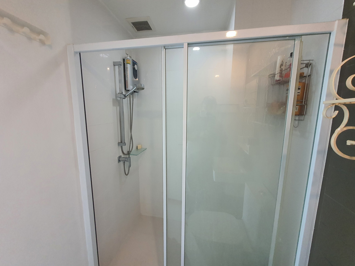 ขายคอนโดท่าพระ ตลาดพลู วุฒากาศ : คอนโด The Key BTS วุฒากาศ! ห้องสวยครบ พร้อมอยู่ วิวพระมหาเจดีย์วัดปากน้ำ ทำเลเข้าเมืองสาทรสะดวก ใกล้ห้าง เดินทางง่าย ส่วนกลางดี ราคาจับต้องได้ ต่ำกว่า 3 ล้าน หาแบบนี้ยากมาก