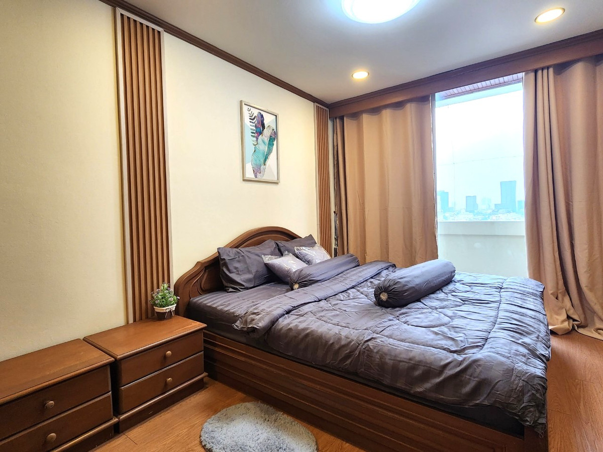 ขายคอนโดสุขุมวิท อโศก ทองหล่อ : ขายด่วน ศุภาลัยเพลส สุขุมวิท 39 ใจกลางเมือง รีโนเวทใหม่ โมเดิร์น เฟอร์ครบ พร้อมอยู่ สระน้ำ ฟิตเนส ซาวน่า ถูกและดี สะดวกสบาย ทุกกรณี