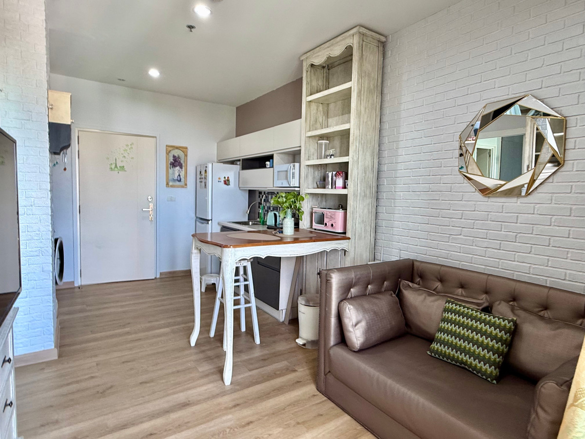 ขายคอนโดท่าพระ ตลาดพลู วุฒากาศ : คอนโด The Key BTS วุฒากาศ! ห้องสวยครบ พร้อมอยู่ วิวพระมหาเจดีย์วัดปากน้ำ ทำเลเข้าเมืองสาทรสะดวก ใกล้ห้าง เดินทางง่าย ส่วนกลางดี ราคาจับต้องได้ ต่ำกว่า 3 ล้าน หาแบบนี้ยากมาก