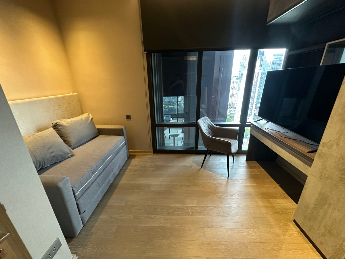 ให้เช่าคอนโดสีลม ศาลาแดง บางรัก : 🔥ให้เช่าด่วน🔥แอชตัน สีลม  ดับเบิ้ลวอลลุ่ม วิวตึกมหานคร เฟอร์นิเจอร์ครบพร้อมเข้าอยู่ ใกล้ BTS ช่องนนทรี