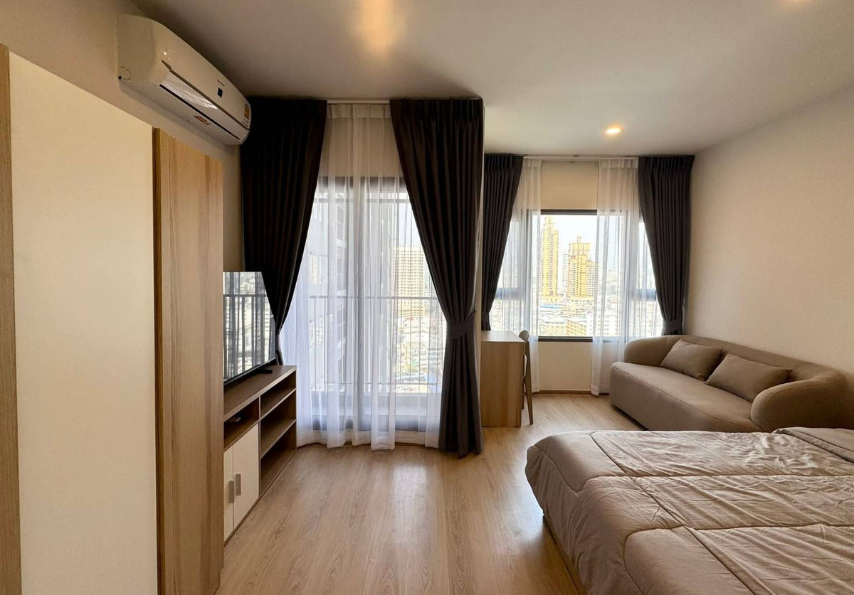 For RentCondoKhlongtoei, Kluaynamthai : 💥CP-9912💥Life Rama 4 - Asoke👉Line : @rentbkk