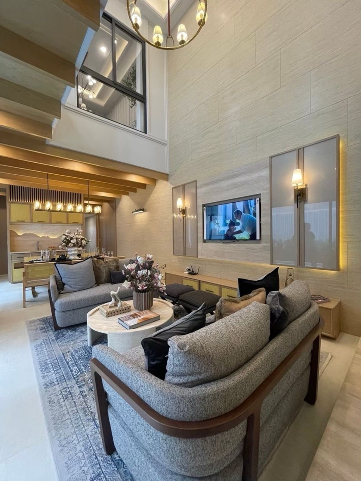 For SaleLadprao, Central Ladprao : 🏛️🏛️🏛️Mayfield Lane Ratchada–Ladprao size 399 Sq.m 5 bed 5 bath 4 parking special only 29.9 million baht, make an appointment to view the project 086-795-9997 (Jimmy)