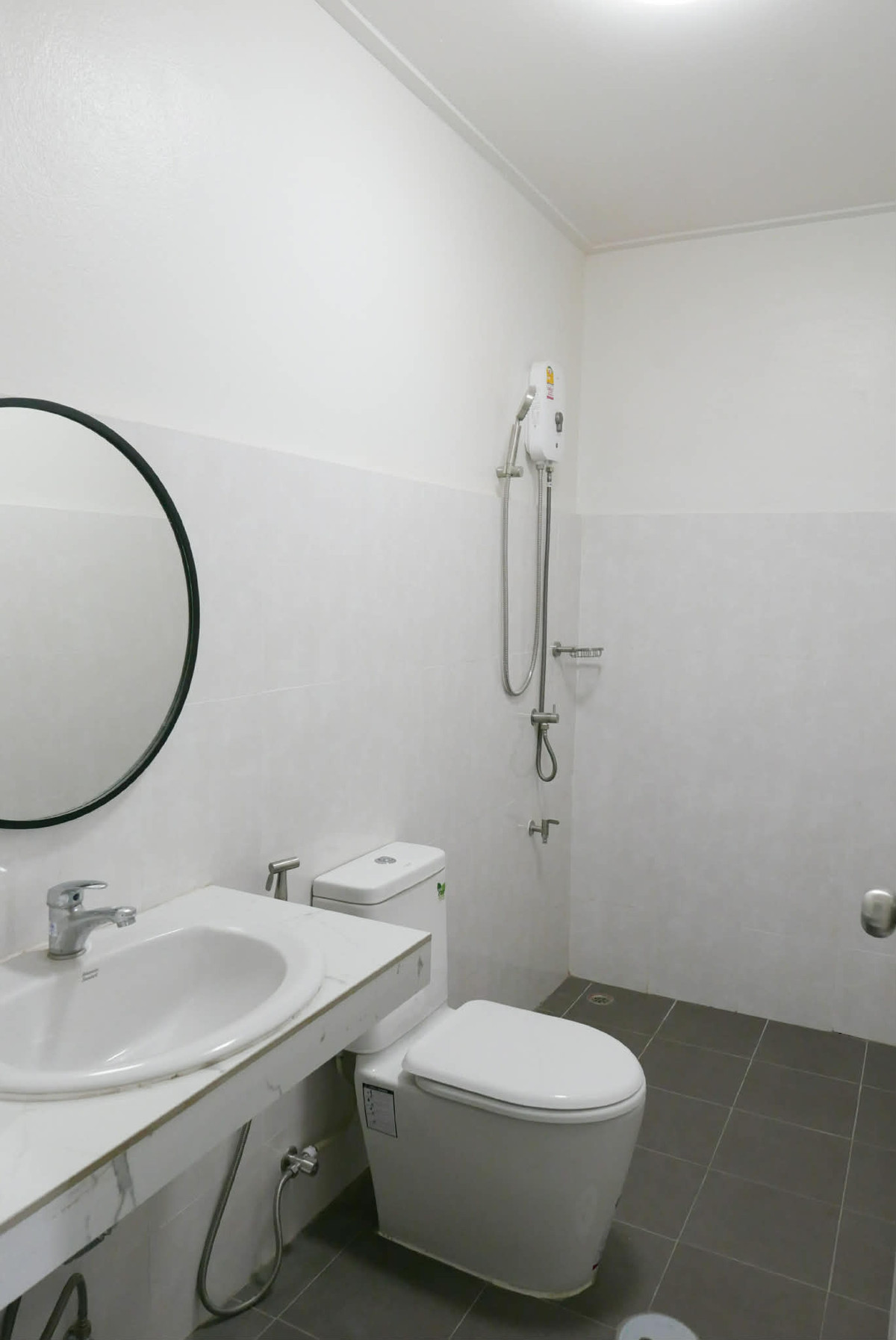 For RentTownhomeMin Buri, Romklao : 2-story townhouse for rent, corner unit, Ramkhamhaeng 166, ready to move in 📞/LINE 097-2161939