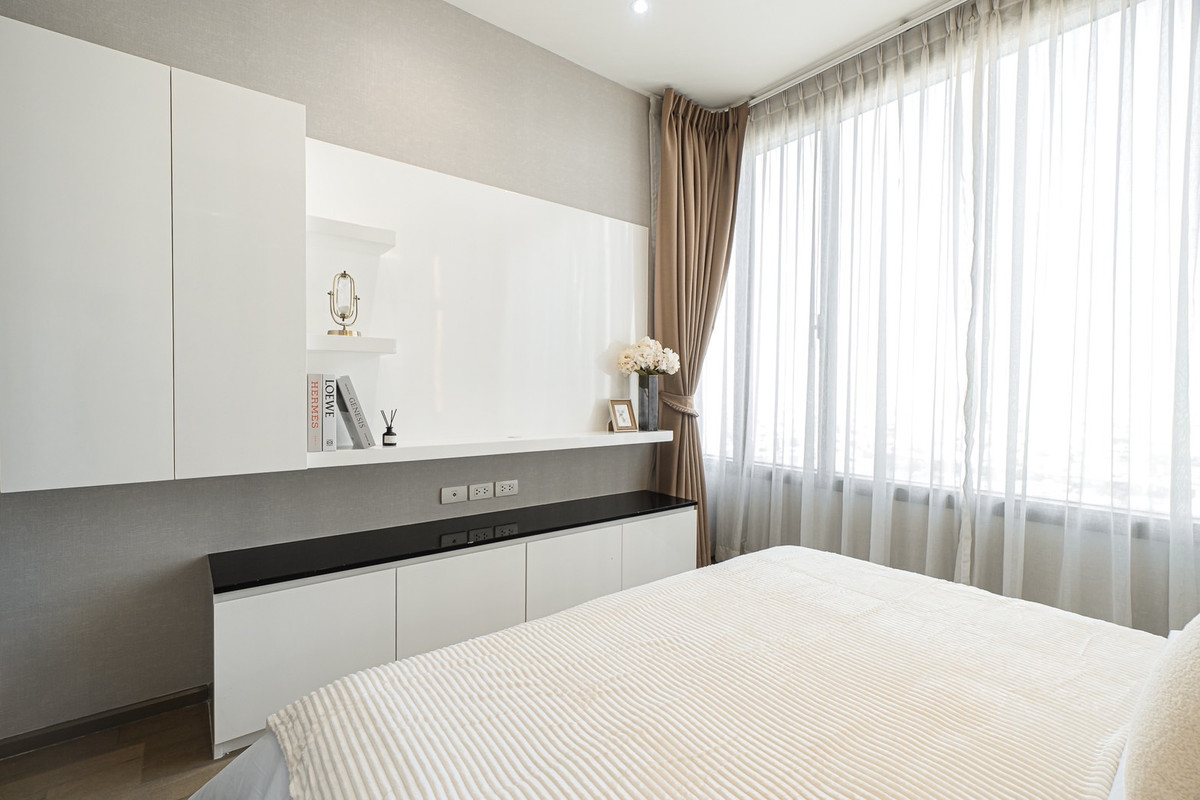 For RentCondoRatchathewi,Phayathai : !! Beautiful room for rent, Condo Pyne By Sansiri, next to BTS Ratchathewi.