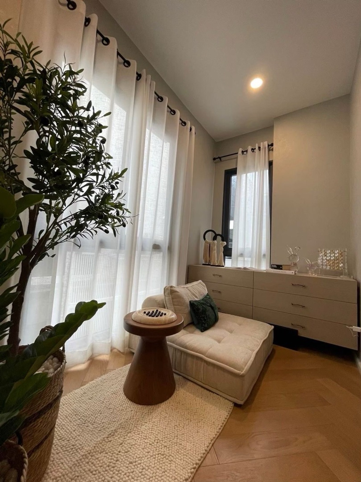 For SaleLadprao, Central Ladprao : 🏛️🏛️🏛️Mayfield Lane Ratchada–Ladprao size 399 Sq.m 5 bed 5 bath 4 parking special only 29.9 million baht, make an appointment to view the project 086-795-9997 (Jimmy)