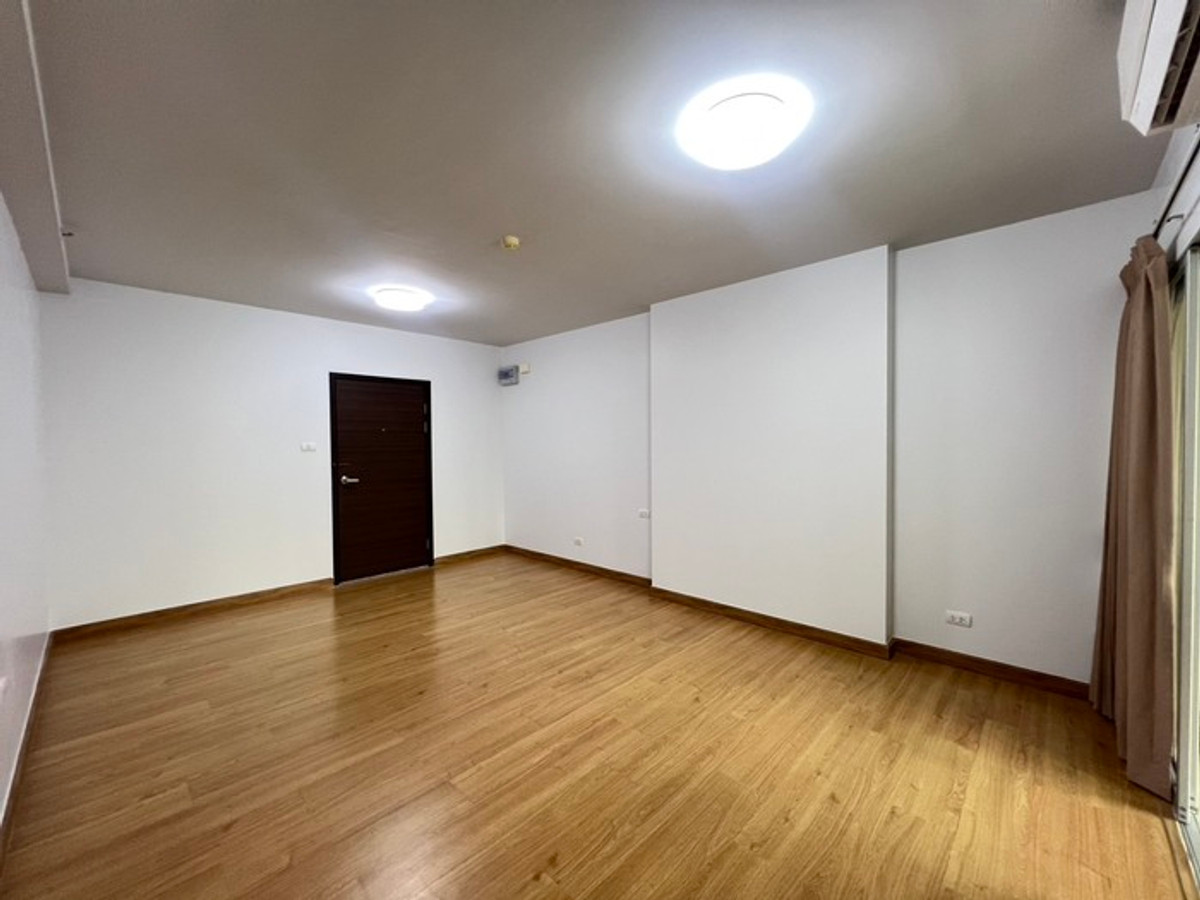 ขายคอนโดบางซื่อ วงศ์สว่าง เตาปูน : 💖💖ด่วนนนน ขายราคาถูก For Sale Supalai Veranda Ratchavipha-Prachachuen (Stu 31.27 ตร.ม/1.69 ล้านบาท) ชั้น 9 / สนใจสอบถามได้นะคะ Line ID = atfirm2010💖💖