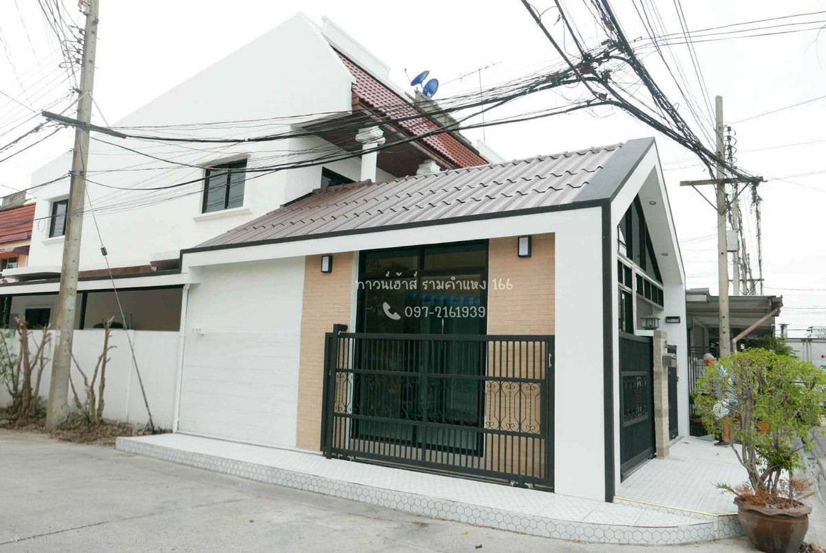 For RentTownhomeMin Buri, Romklao : 2-story townhouse for rent, corner unit, Ramkhamhaeng 166, ready to move in 📞/LINE 097-2161939