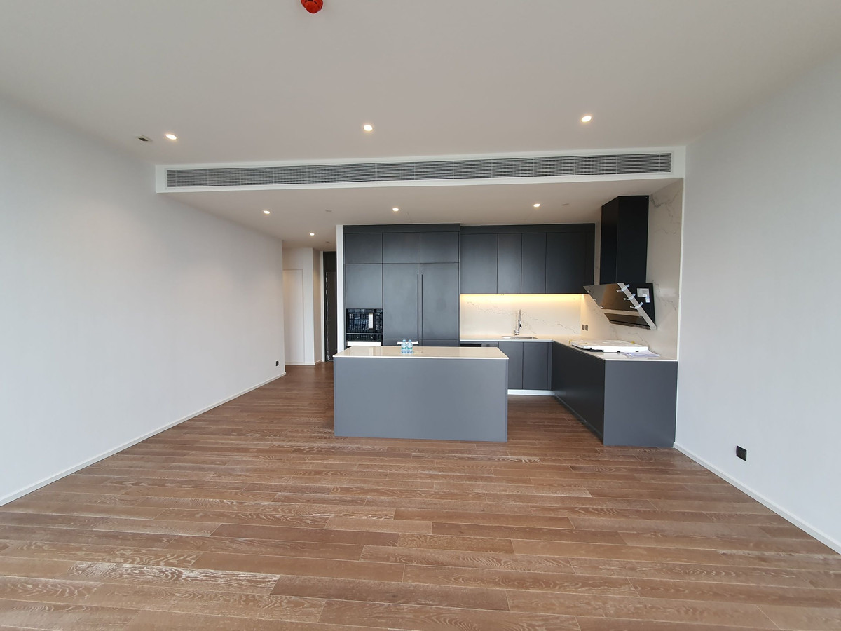 ขายคอนโดวิทยุ ชิดลม หลังสวน : 3 Bedrooms Plus at Muniq Langsuan , Contact 062-496-6454