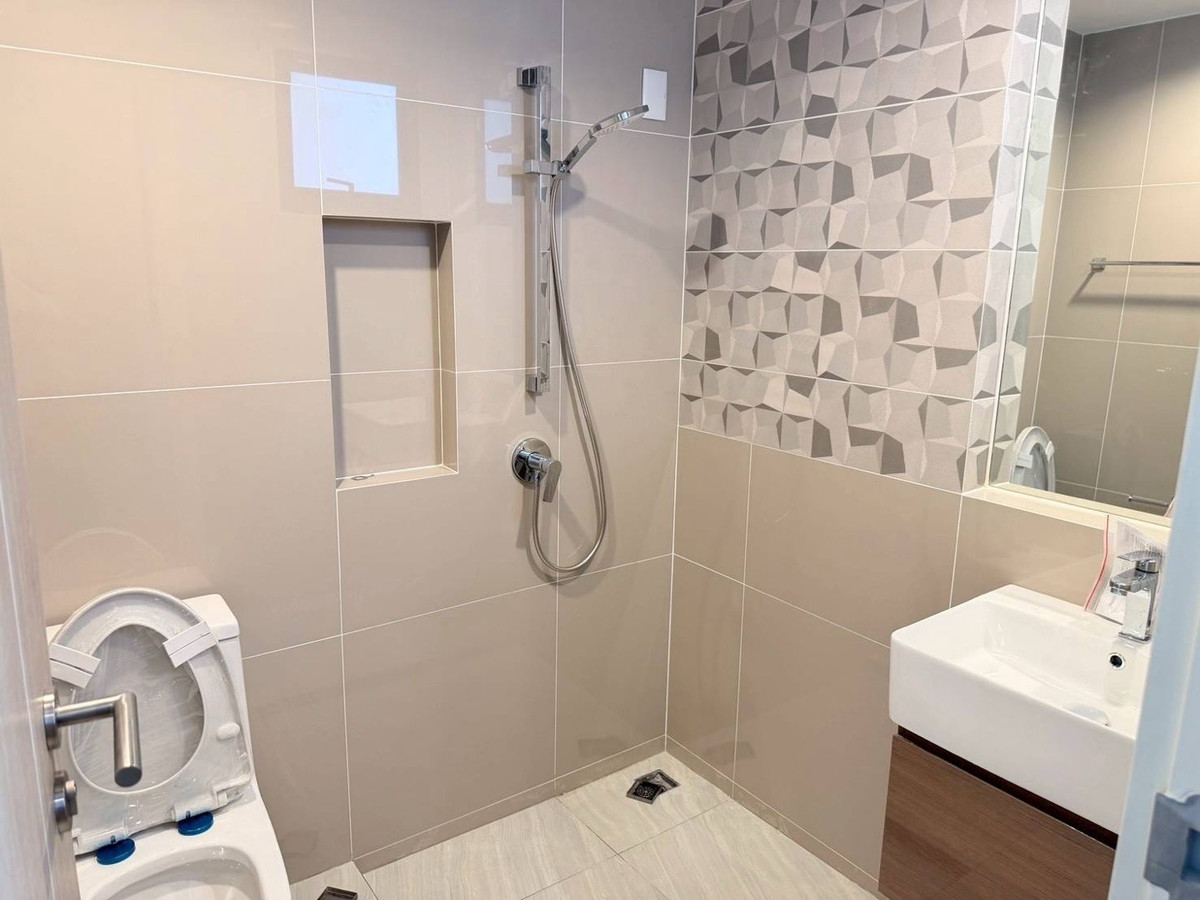 ขายทาวน์โฮมเลียบทางด่วนรามอินทรา : 🏛️🏛️ขายบ้าน Nirvana Define Ekkamai-Ramintra ขนาด 203 Sq.m 3 bed 4 bath พิเศษเพียง 9.9 ล้านเท่านั้น !! ติดต่อ 086-795-9997 (จิมมี่)