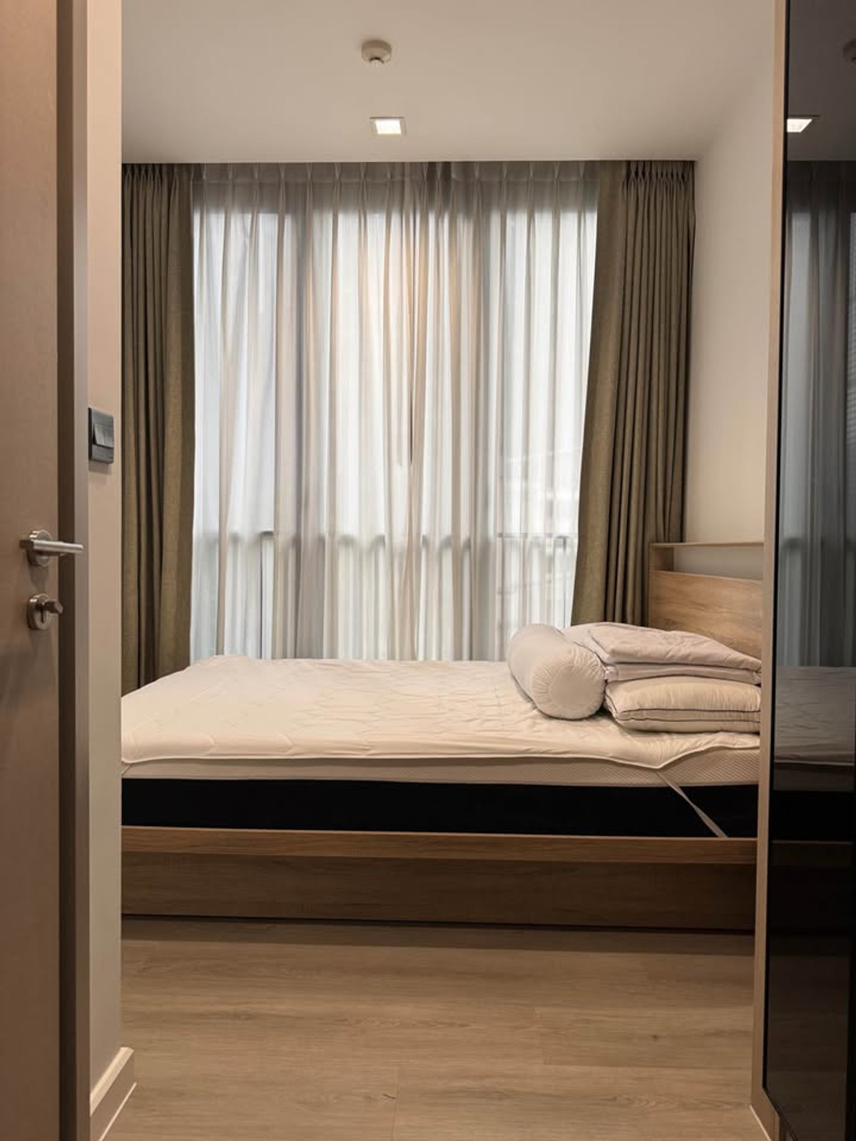 ให้เช่าคอนโดพระราม 9 เพชรบุรีตัดใหม่ RCA : 🟦🟩 [For Rent] The Line Asoke–Ratchada | 1BR 29 sq.m | 3rd Floor | Garden View | 19,000 THB/Month | Ref: T2149 | LINE: @323gqmho 🟩🟦