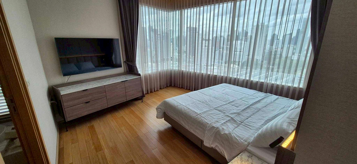 For RentCondoSukhumvit, Asoke, Thonglor : Condo 39 by sansiri, convenient travel, close to BTS, there is a shuttle, beautifully decorated room, fully furnished, ready to move in!!