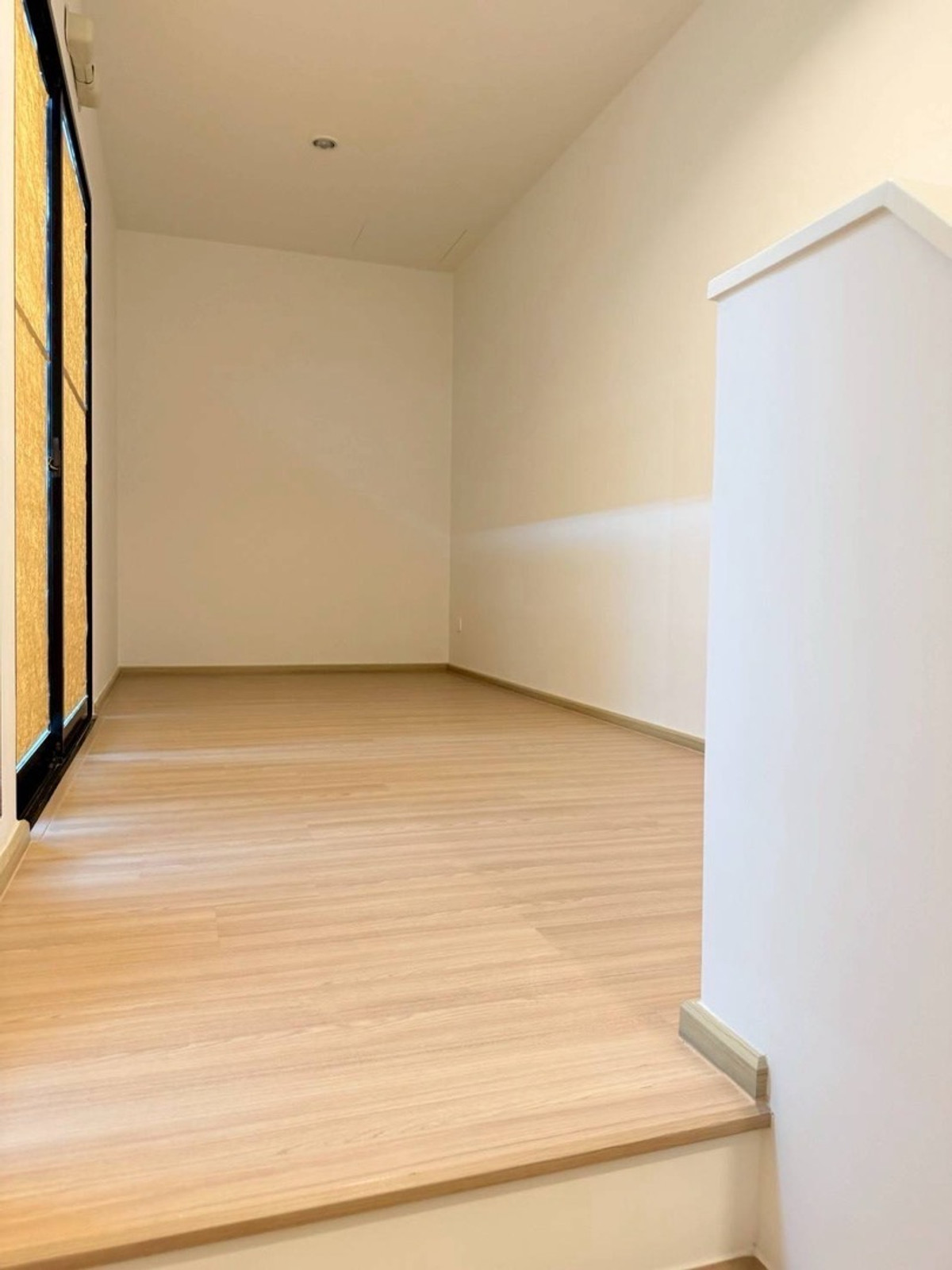 ขายทาวน์โฮมเลียบทางด่วนรามอินทรา : 🏛️🏛️ขายบ้าน Nirvana Define Ekkamai-Ramintra ขนาด 203 Sq.m 3 bed 4 bath พิเศษเพียง 9.9 ล้านเท่านั้น !! ติดต่อ 086-795-9997 (จิมมี่)