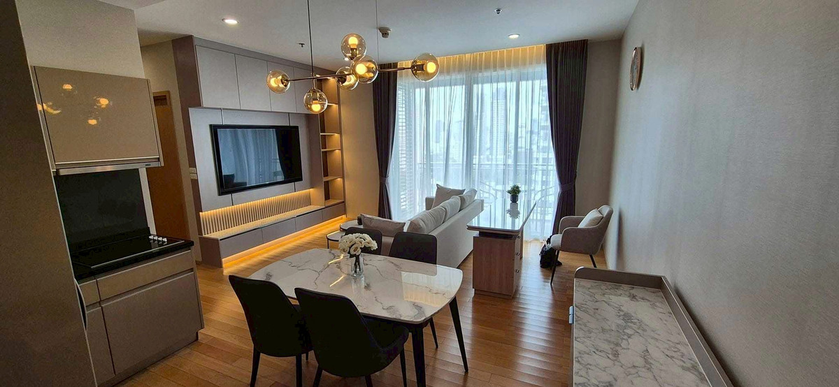For RentCondoSukhumvit, Asoke, Thonglor : Condo 39 by sansiri, convenient travel, close to BTS, there is a shuttle, beautifully decorated room, fully furnished, ready to move in!!