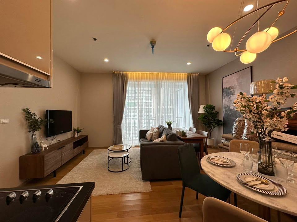 For RentCondoSukhumvit, Asoke, Thonglor : Condo 39 by sansiri, convenient travel, close to BTS, there is a shuttle, beautifully decorated room, fully furnished, ready to move in!!