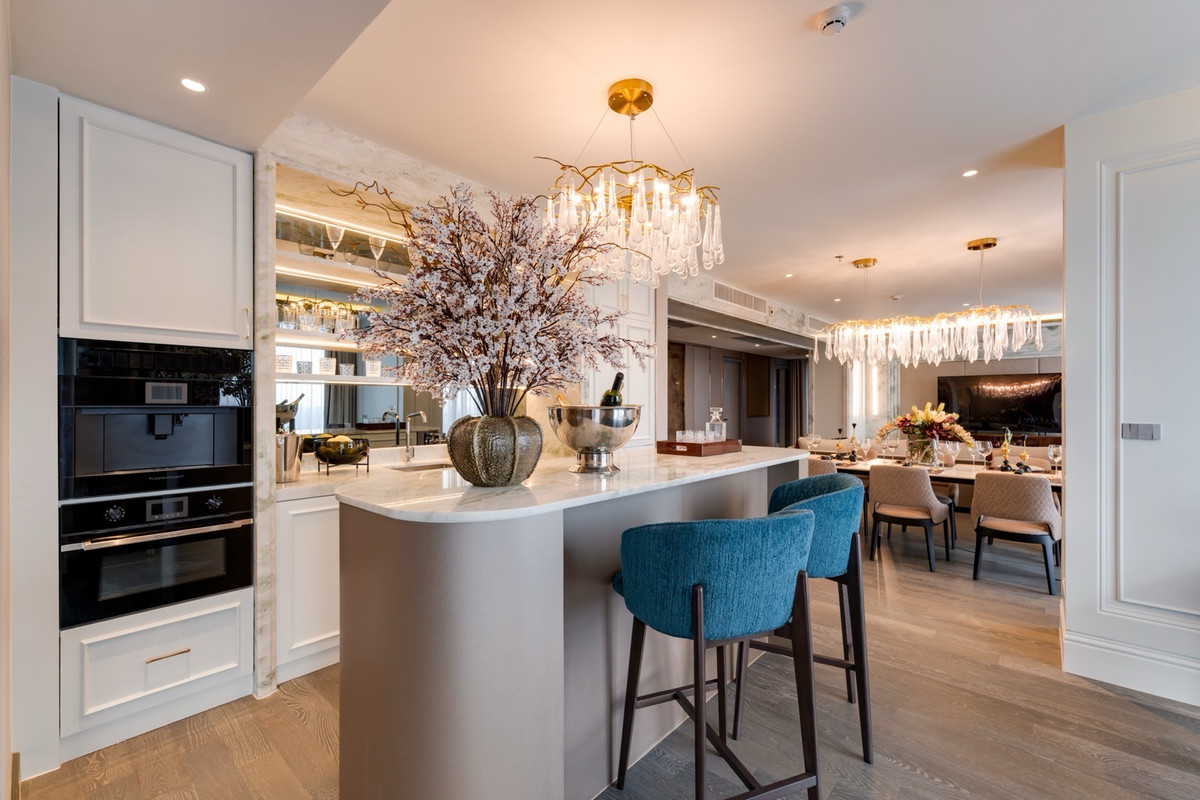 ขายคอนโดคลองเตย กล้วยน้ำไท : 🏆🍀Coco Parc ตกแต่งพร้อมอยู่ 3 bed 4 bath 4 ที่จอด ขนาด 256.37 Sq.m วิวสวยไม่บล็อค  พิเศษเพียง 71.78 MB  นัดชมโครงการ 086-795-9997 (จิมมี่)