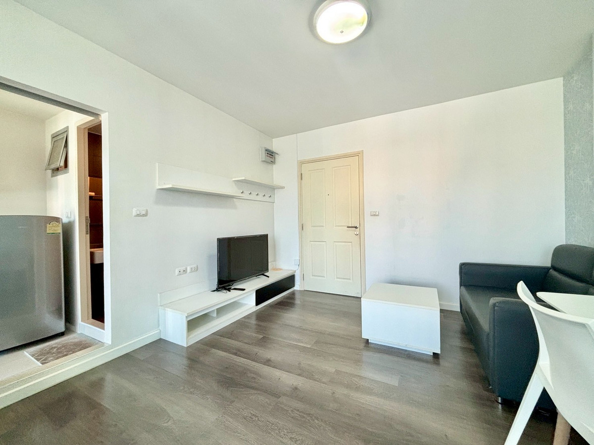 For RentCondoPathum Thani,Rangsit, Thammasat : D Condo Campus Resort Phase 1, available rooms, ready to move in.