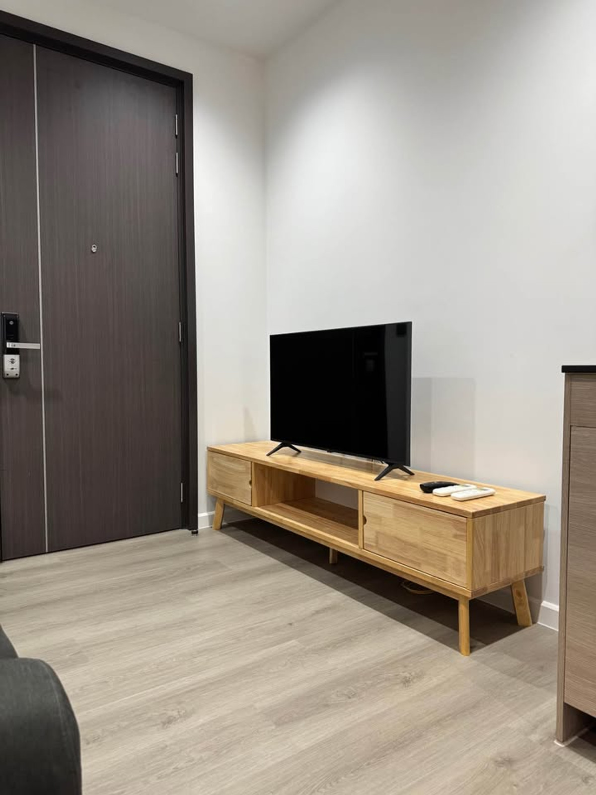 ให้เช่าคอนโดพระราม 9 เพชรบุรีตัดใหม่ RCA : 🟦🟩 [For Rent] The Line Asoke–Ratchada | 1BR 29 sq.m | 3rd Floor | Garden View | 19,000 THB/Month | Ref: T2149 | LINE: @323gqmho 🟩🟦