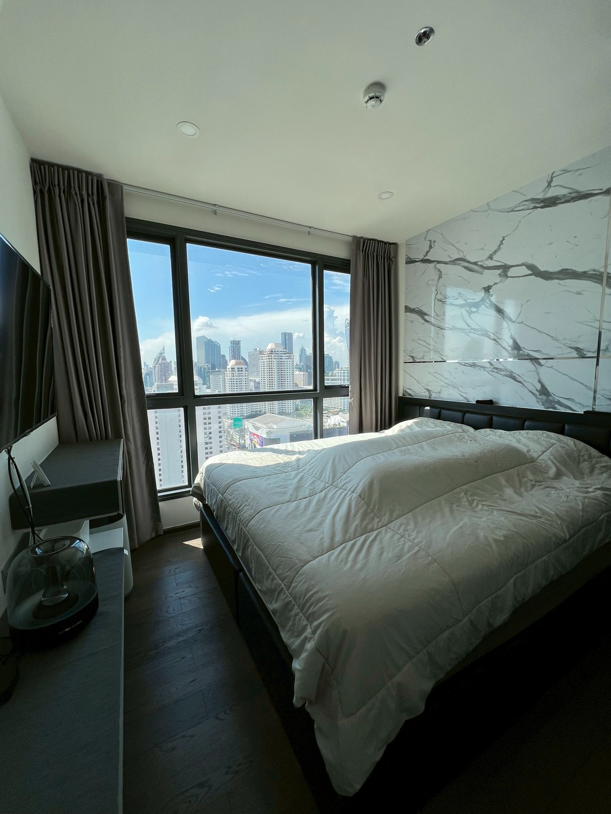 For SaleCondoRatchathewi,Phayathai : IDEO Q Siam - Ratchathewi / 2 Bedrooms (FOR SALE), IDEO Q Siam - Ratchathewi / 2 Bedrooms (For Sale) TARN226