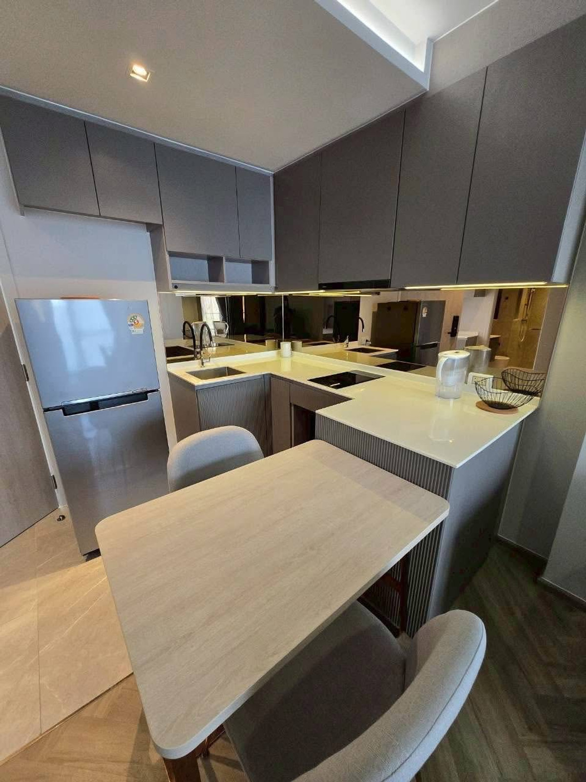 ขายคอนโดสุขุมวิท อโศก ทองหล่อ : ขายคอนโด Chapter Thonglor 25 ราคา 6,900,000 บาท [TTs251217]