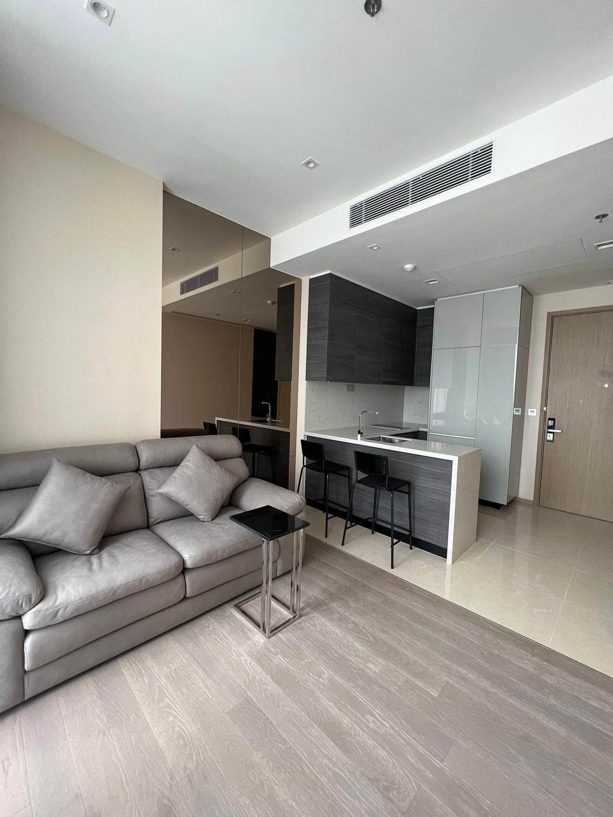 For RentCondoSukhumvit, Asoke, Thonglor : The ESSE Asoke – High Floor Luxury Unit | CO-AGENT Welcome