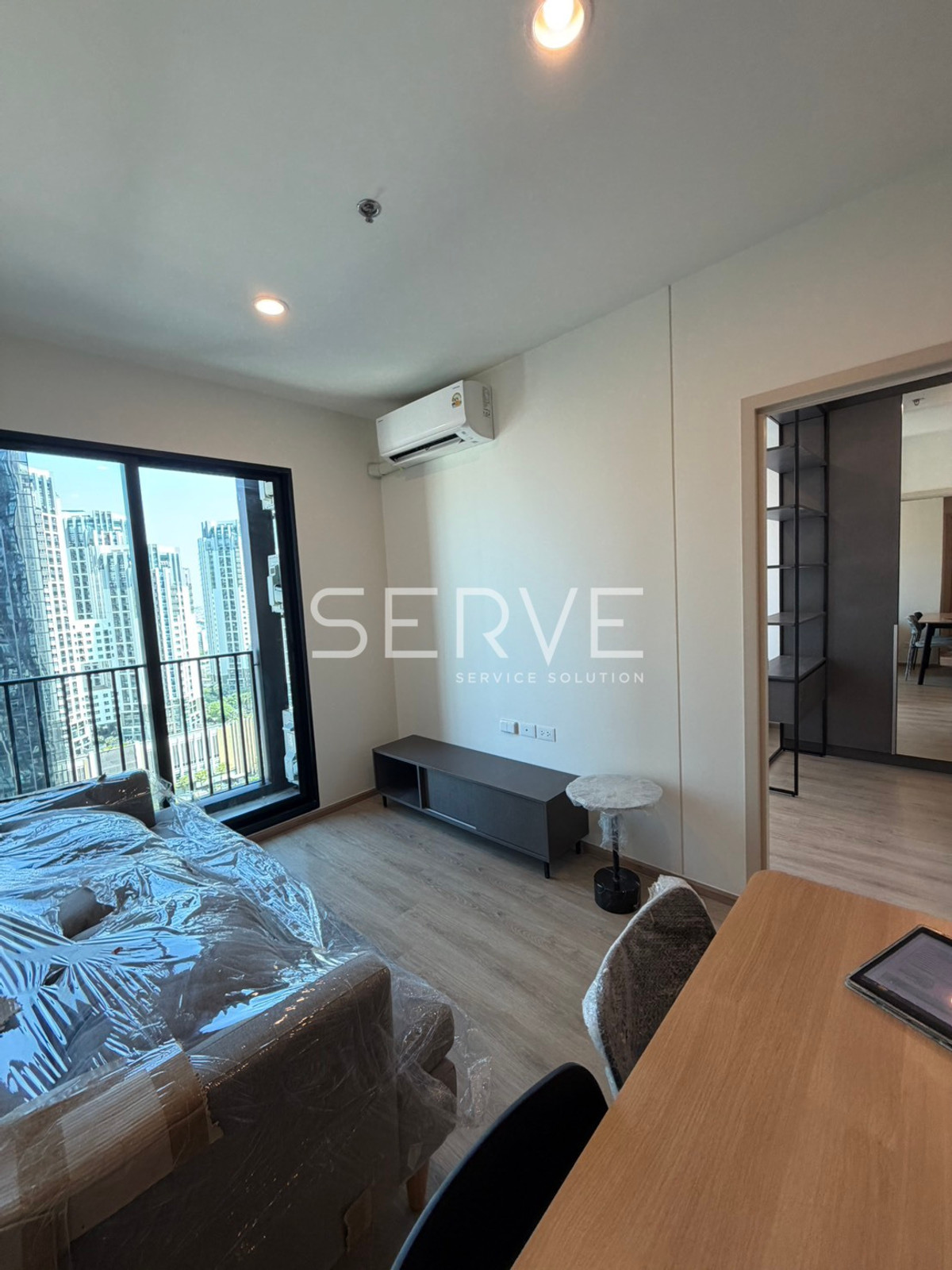 For RentCondoRama9, Petchburi, RCA : 2 Beds 2 Baths Nice Room Fully furnished New Condo Good Location MRT Phra Ram 9  220 m. @ NUE District R9 