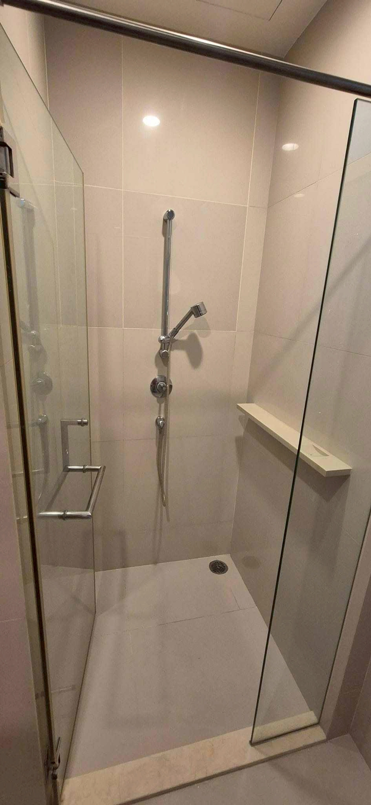 For RentCondoSukhumvit, Asoke, Thonglor : Condo 39 by sansiri, convenient travel, close to BTS, there is a shuttle, beautifully decorated room, fully furnished, ready to move in!!