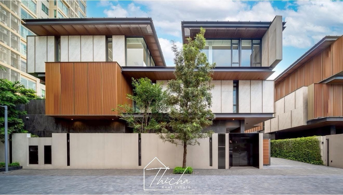 ขายบ้านบางซื่อ วงศ์สว่าง เตาปูน : 𝗦𝗢𝗡𝗟𝗘 𝗥𝗘𝗦𝗜𝗗𝗘𝗡𝗖𝗘𝗦
บ้านเดี่ยว 3 ชั้น ทำเลรัชดา 