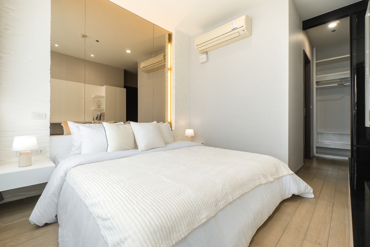 For RentCondoRatchathewi,Phayathai : !! Beautiful room for rent, Condo Pyne By Sansiri, next to BTS Ratchathewi.