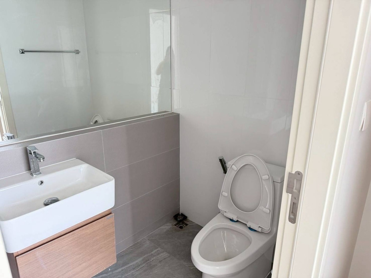 ขายทาวน์โฮมเลียบทางด่วนรามอินทรา : 🏛️🏛️ขายบ้าน Nirvana Define Ekkamai-Ramintra ขนาด 203 Sq.m 3 bed 4 bath พิเศษเพียง 9.9 ล้านเท่านั้น !! ติดต่อ 086-795-9997 (จิมมี่)