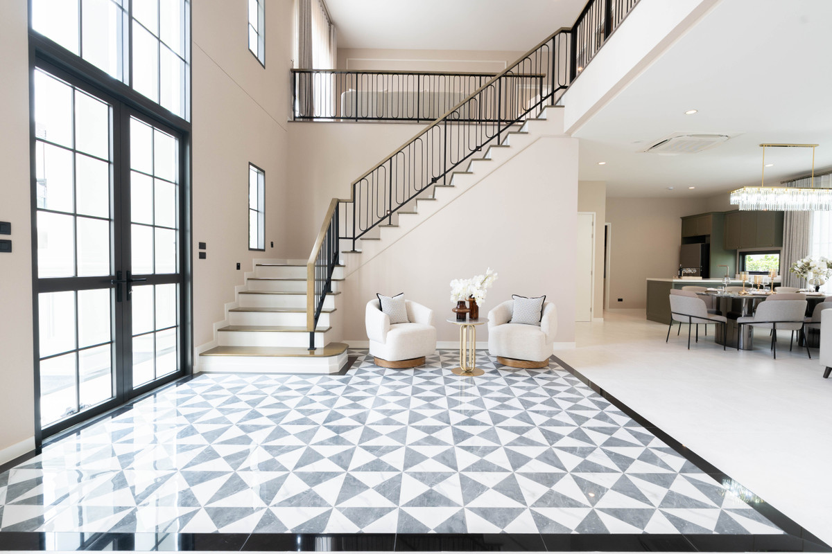 For RentHouseBangna, Bearing, Lasalle : Setthasiri Bangna KM.10 – Luxury House for Rent! (Only One!)