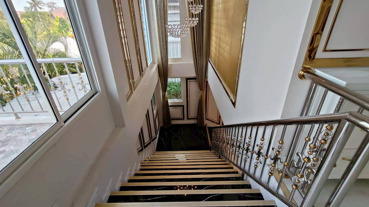 บ้านเอกชัย บางบอน :  ให้เช่า/ขาย บ้านเดี่ยวหรู พร้อมสระว่ายน้ำส่วนตัว ติดทะเลสาบ เอกชัยเลควิลล์ | คุณภาพชีวิตระดับ Private Resort ✨🍷 เหมาะสำหรับสังสรรค์ รับรองแขก หรือพักผ่อนกับครอบครัว