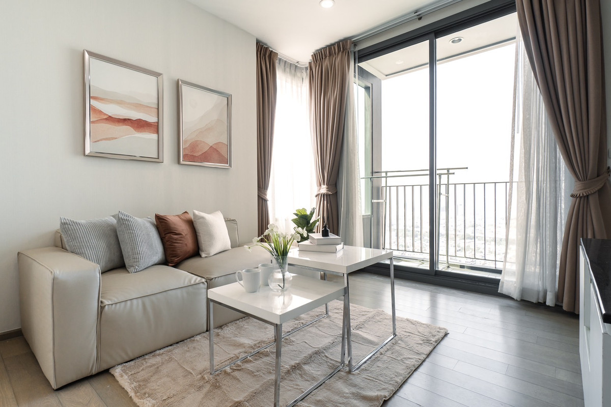 For RentCondoRatchathewi,Phayathai : !! Beautiful room for rent, Condo Pyne By Sansiri, next to BTS Ratchathewi.