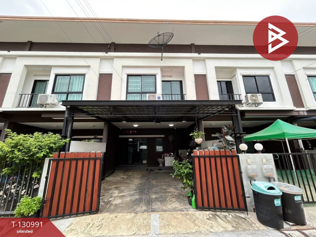 For SaleTownhomeSamut Prakan,Samrong : Townhouse for sale Thanyada Plus Village Thanda Plus Wongwaen-Theparak (Thanda Plus Wongwaen-Theparak) Samut Prakan