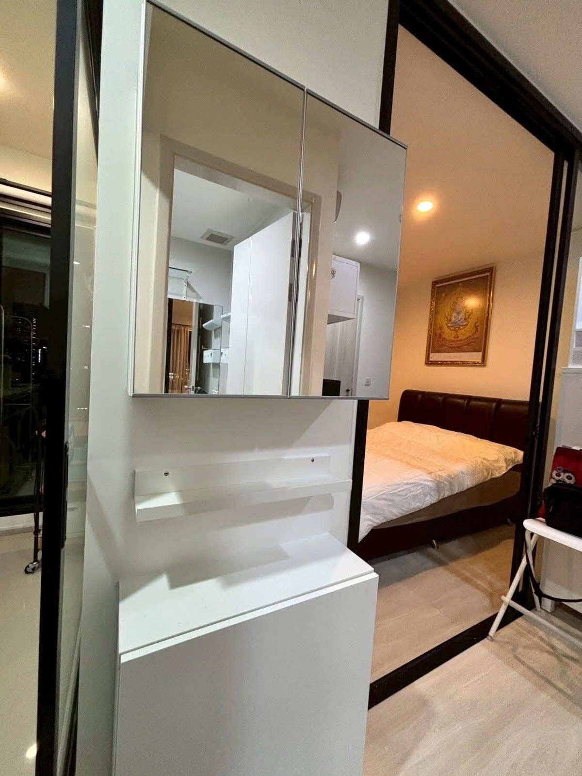 For RentCondoRama9, Petchburi, RCA : 💥CP-9919💥Life Asoke👉Line : @rentbkk