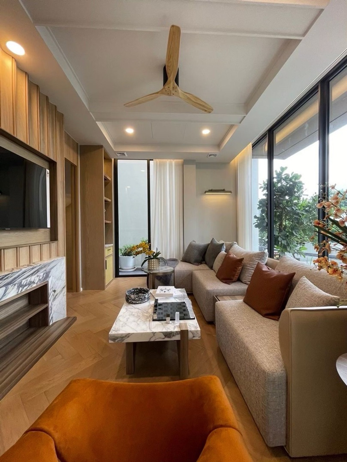 For SaleLadprao, Central Ladprao : 🏛️🏛️🏛️Mayfield Lane Ratchada–Ladprao size 399 Sq.m 5 bed 5 bath 4 parking special only 29.9 million baht, make an appointment to view the project 086-795-9997 (Jimmy)