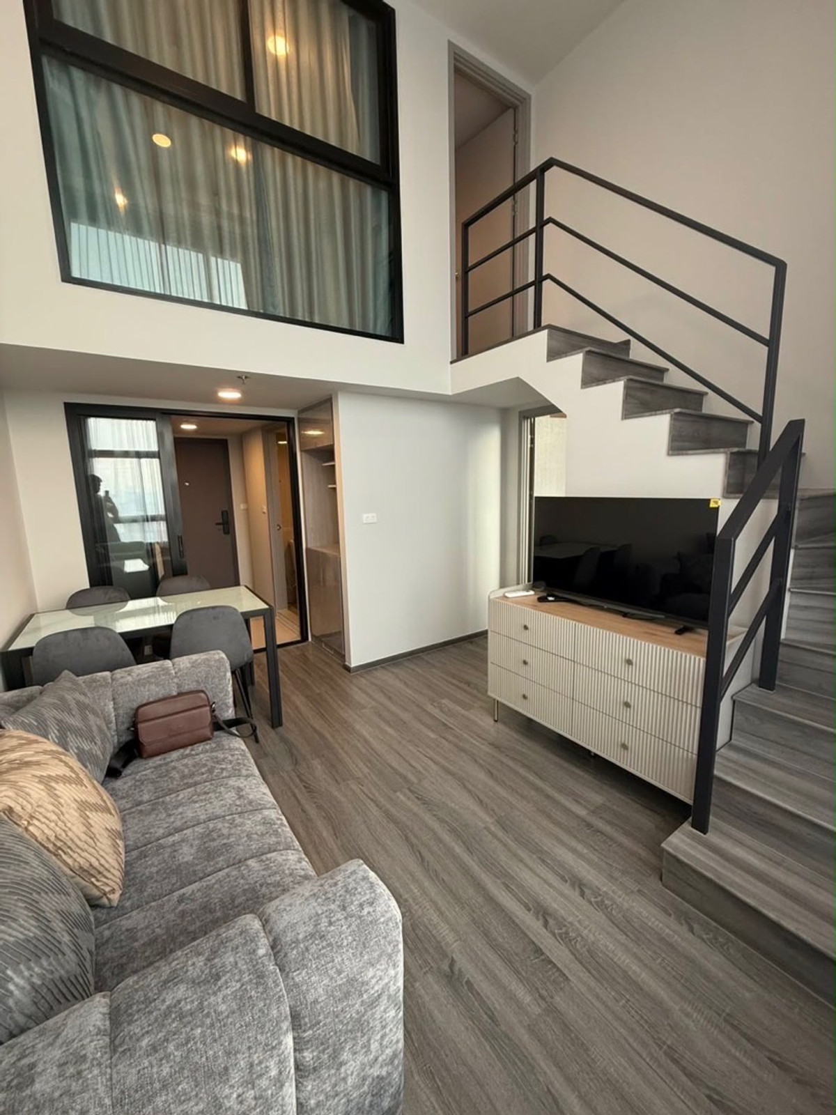 ให้เช่าคอนโดเสรีไทย-นิด้า : ⭐️Ideo Ramkhamhaeng - Lam Sali Station⭐️ห้องใหม่ ตกแต่งพร้อมย้ายแล้ววันนี้‼️