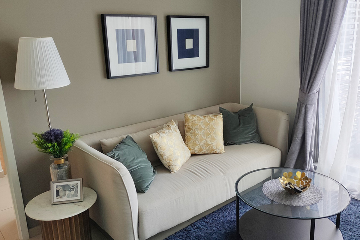 คอนโดสุขุมวิท อโศก ทองหล่อ : ขาย/ให้เช่า เดอะ ล็อฟท์ เอกมัย ตกแต่งครบ ใกล้ BTS เอกมัย