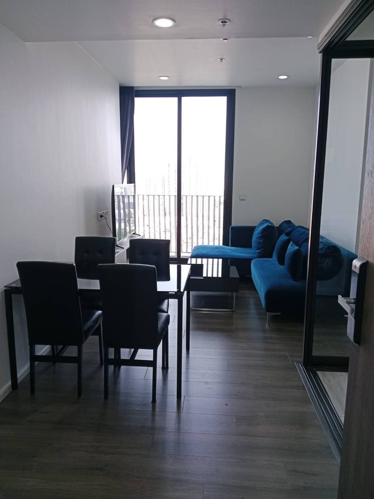 For RentCondoOnnut, Udomsuk : WHIZDOM ESSENCE 2 Bedroom 2 Bathroom for RENT🌸Sukhumvit 101  BTS Punnawithi 