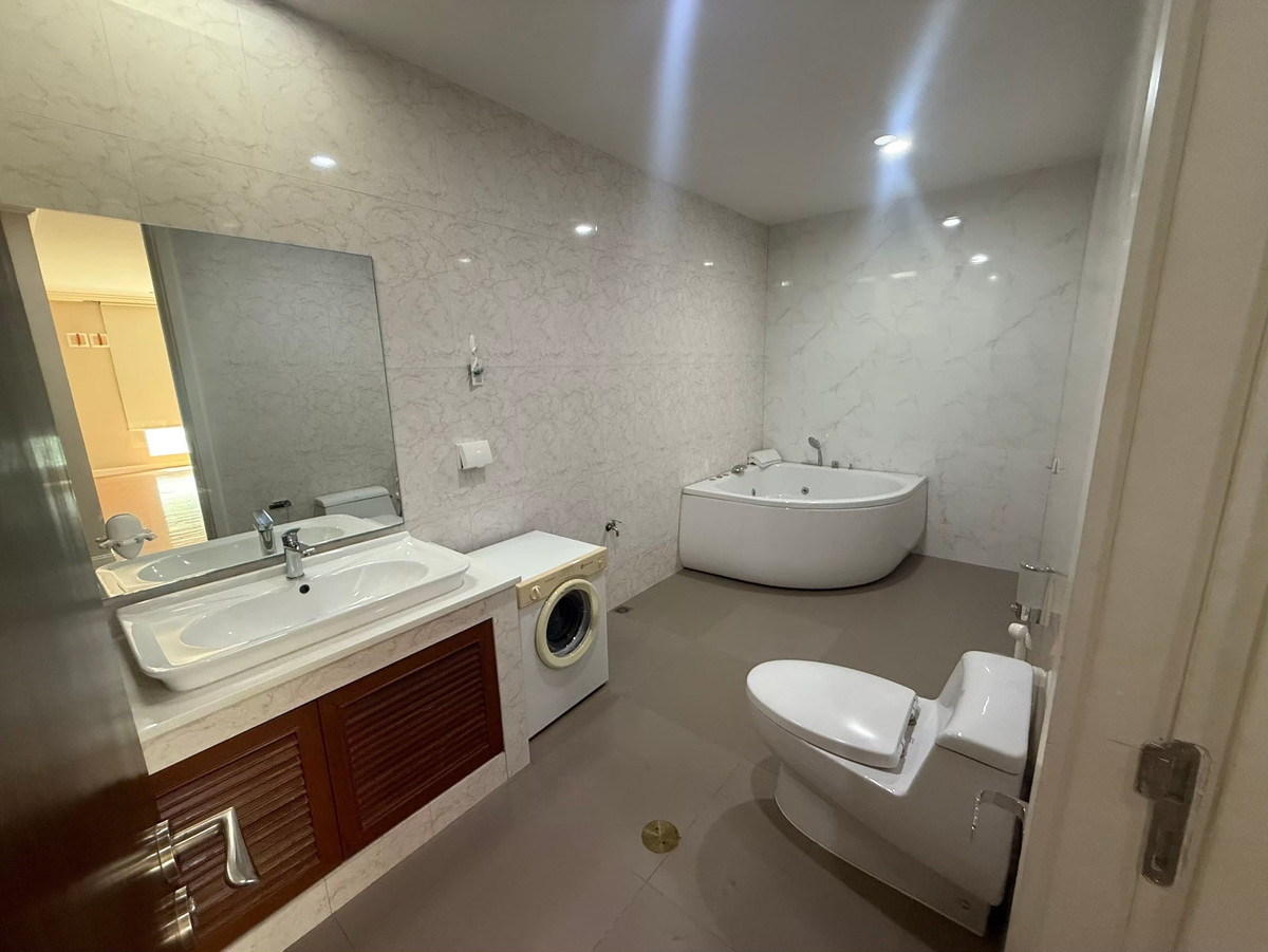 ขายคอนโดพระราม 9 เพชรบุรีตัดใหม่ RCA : ขายห้องคอนโด Condo Duplex 311 Sq.m. ขายคอนโด เลทีเซีย พระราม 9 Sale Condo Leticia Rama 9 