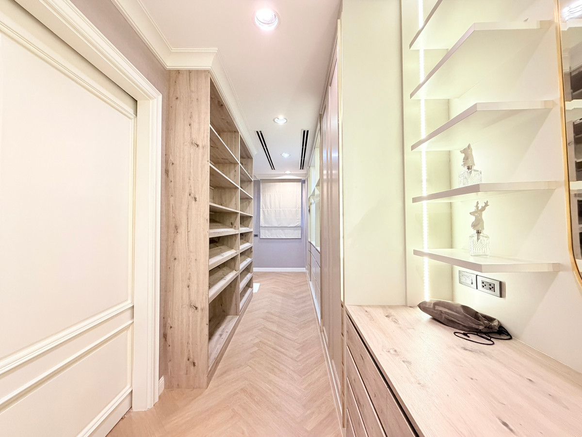 For RentHouseSukhumvit, Asoke, Thonglor : ✨ RARE ITEM Luxury house, prime location | Super Luxury level functions