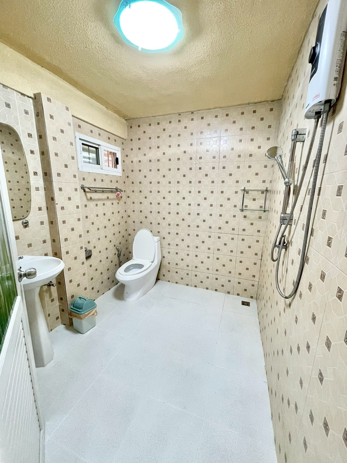 For SaleHouseSriracha Laem Chabang Ban Bueng : Baan NueaLikhit / 3 Bedrooms (FOR SALE) YEAN085
