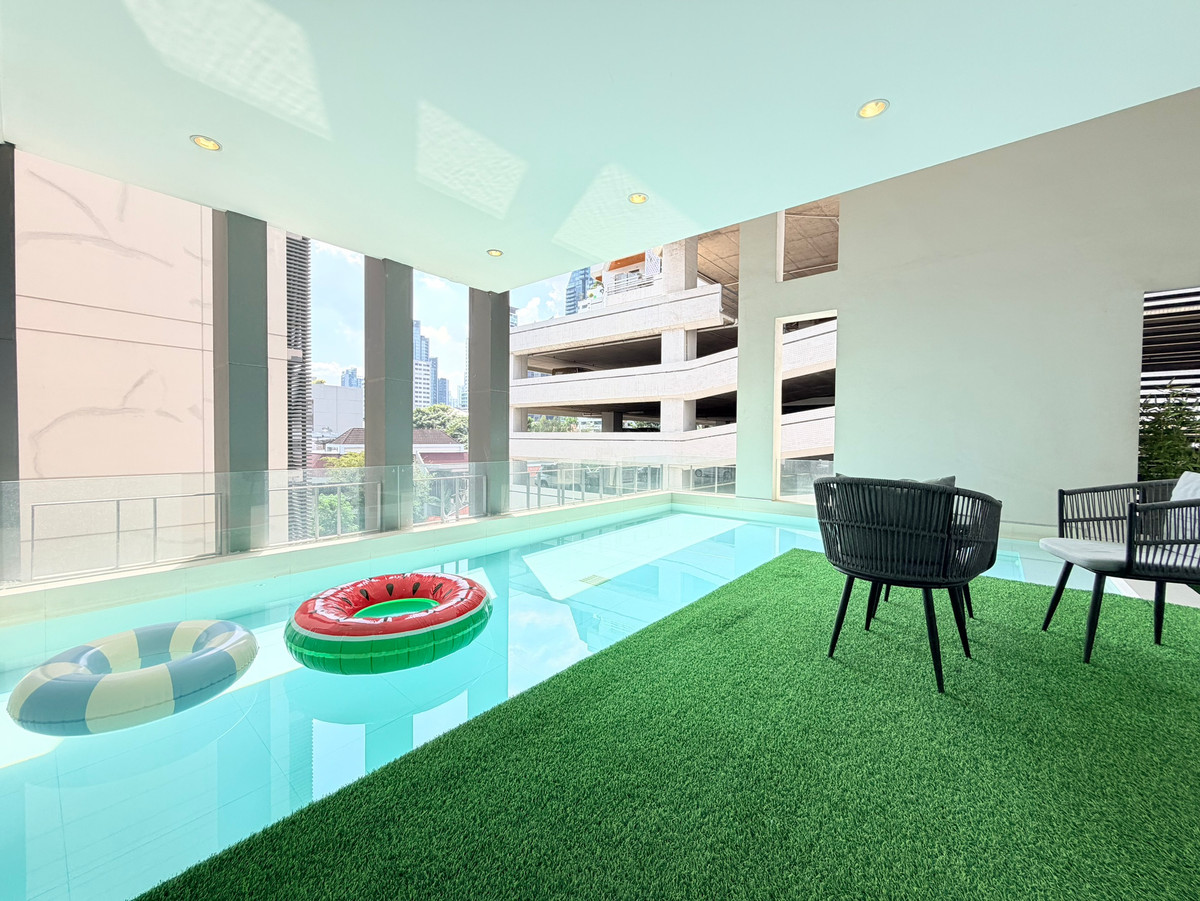 For RentHouseSukhumvit, Asoke, Thonglor : ✨ RARE ITEM Luxury house, prime location | Super Luxury level functions