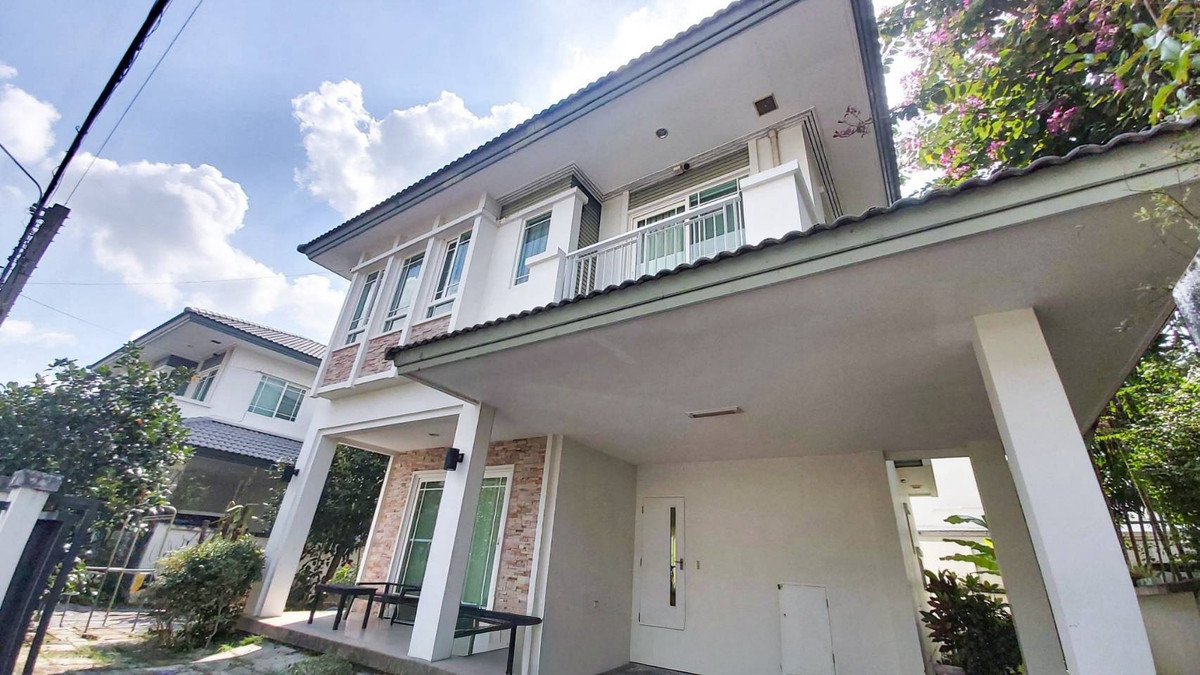 For SaleTownhomePattanakan, Srinakarin : Baan Mai Rama 9 - Srinakarin / 3 Bedrooms (FOR SALE) BZD119