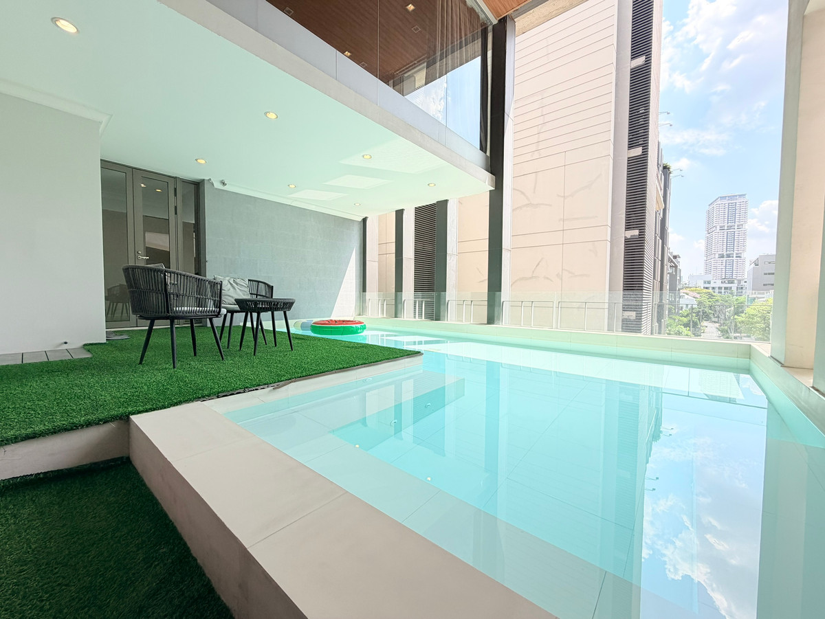 For RentHouseSukhumvit, Asoke, Thonglor : ✨ RARE ITEM Luxury house, prime location | Super Luxury level functions