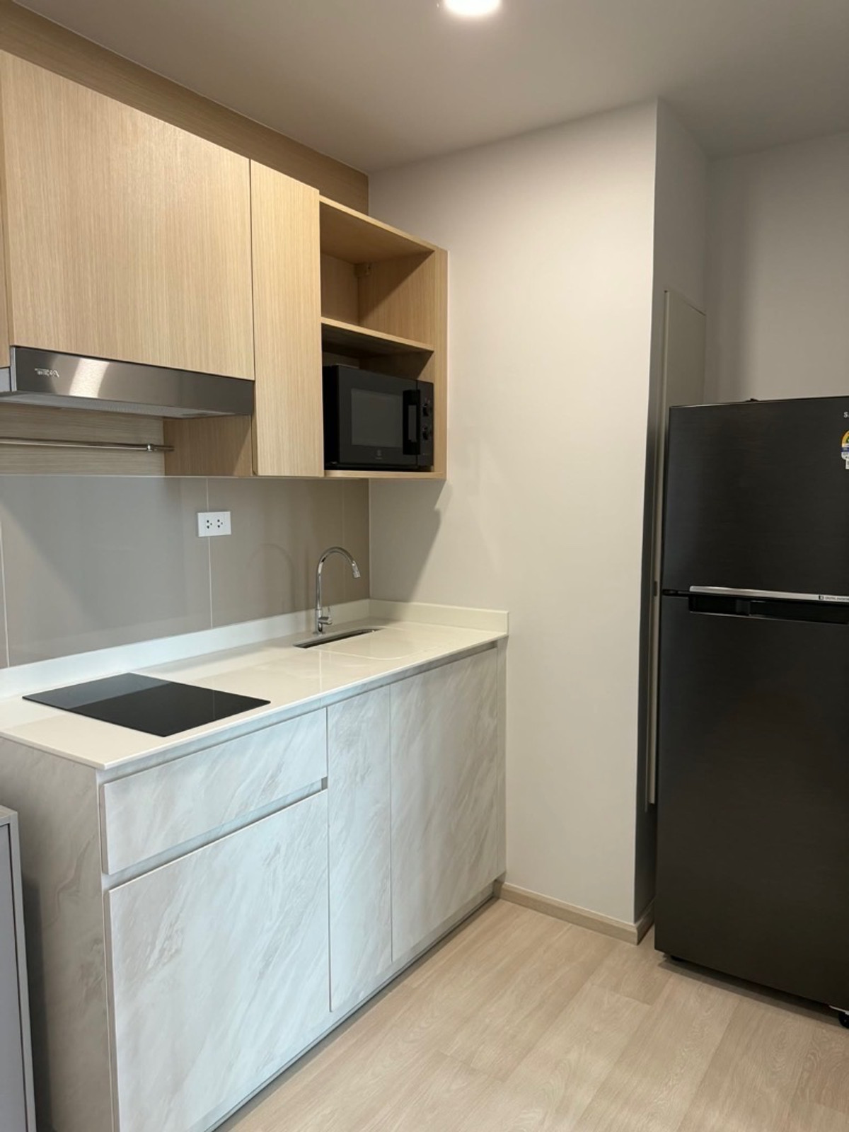 ให้เช่าคอนโดอารีย์ อนุสาวรีย์ : ⭐️Aspire Vibha - Victory⭐️Type Vertiplex 2นอน ห้องใหม่มาก พร้อมย้าย‼️