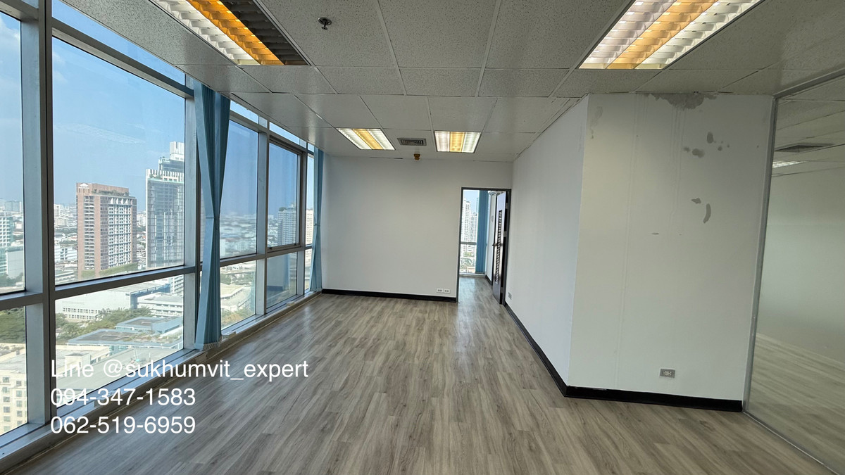 For RentOfficeSukhumvit, Asoke, Thonglor : Office for Rent – Near BTS Ekkamai (5-Minute Walk)