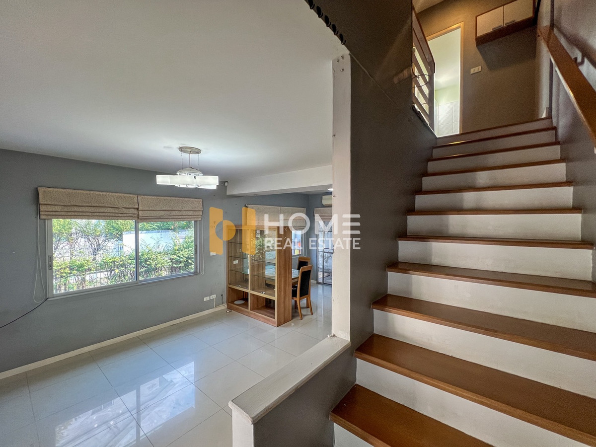 For RentTownhomePattanakan, Srinakarin : Baan Mai Rama 9 - Srinakarin / 3 Bedrooms (FOR RENT) BZD120