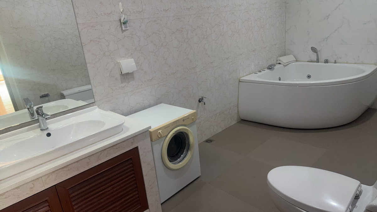 ขายคอนโดพระราม 9 เพชรบุรีตัดใหม่ RCA : ขายห้องคอนโด Condo Duplex 311 Sq.m. ขายคอนโด เลทีเซีย พระราม 9 Sale Condo Leticia Rama 9 