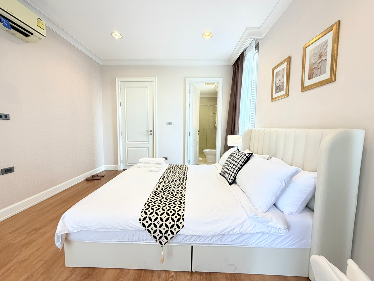 For RentHouseSukhumvit, Asoke, Thonglor : ✨ RARE ITEM Luxury house, prime location | Super Luxury level functions