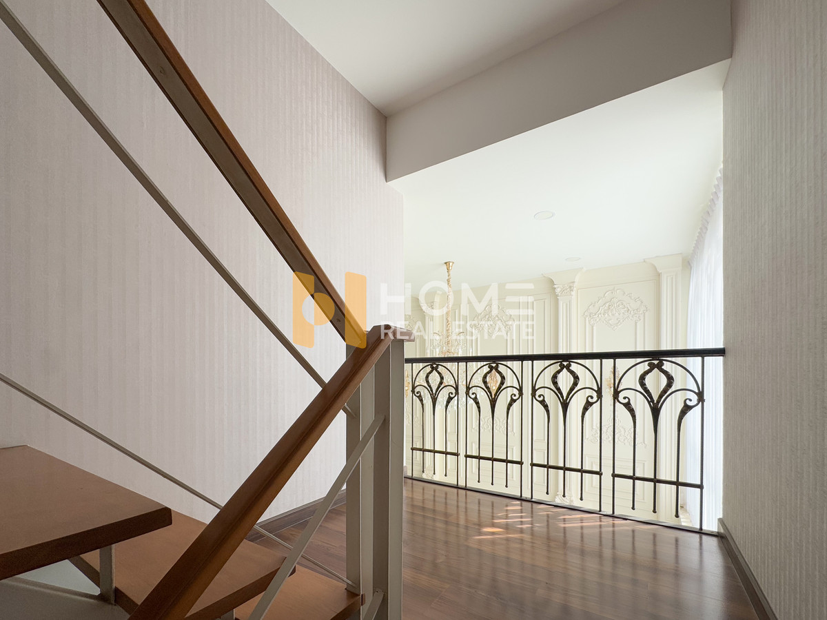 ขายบ้านลาดกระบัง สุวรรณภูมิ : โฮมออฟฟิศ / ทำเลกิจการ BTS อุดมสุข ❤️‍🔥💸 ทิพย์ธารา สุขุมวิท / 4 ห้องนอน (ขาย), Thiptara Sukhumvit / 4 Bedrooms (FOR SALE) FON267